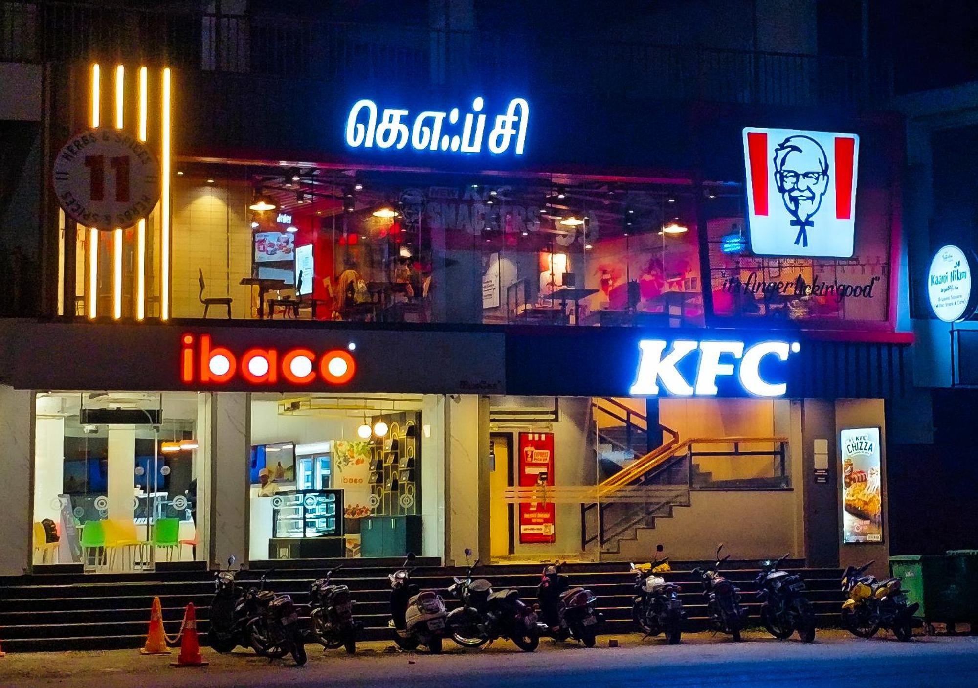 The Ocean Edge Hotel Pondicherry Exterior foto