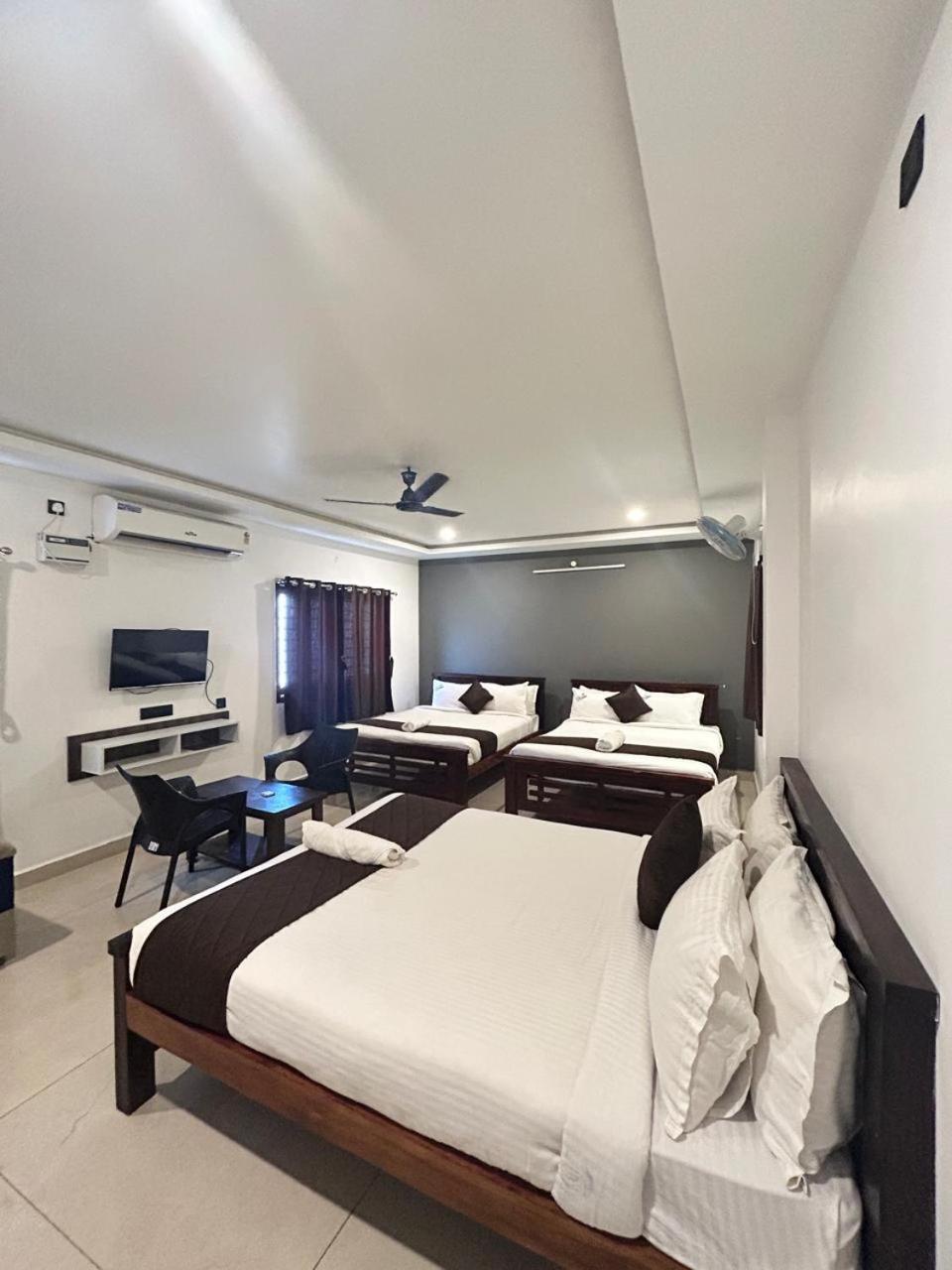 The Ocean Edge Hotel Pondicherry Exterior foto
