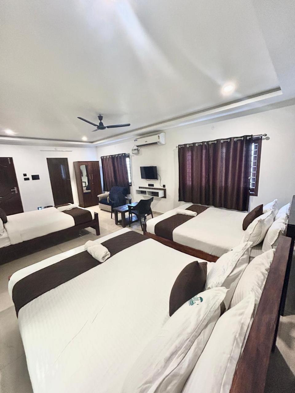 The Ocean Edge Hotel Pondicherry Exterior foto